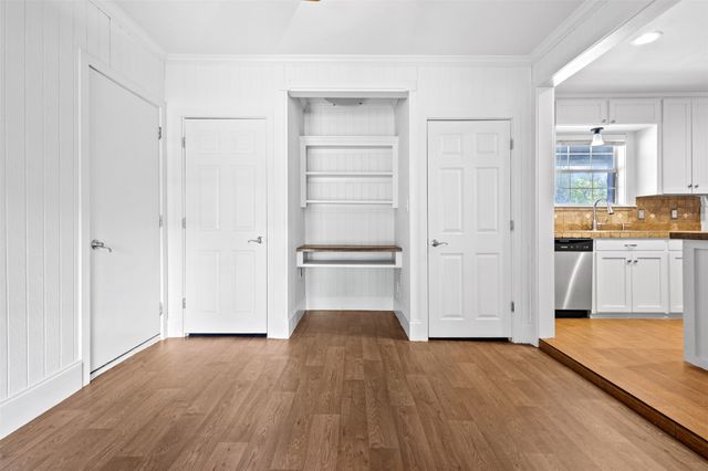 5204 Roxie Street, Haltom City, TX 76117