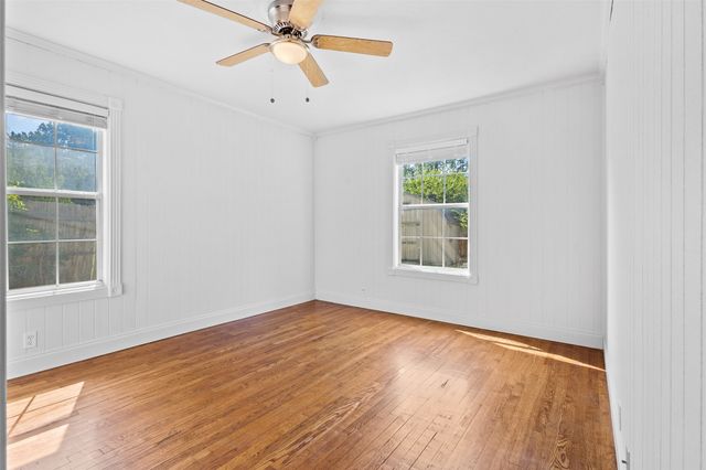 5204 Roxie Street, Haltom City, TX 76117