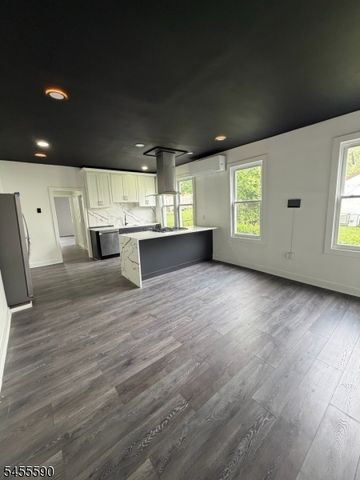 49 Union Pl, Irvington Twp., NJ 07111