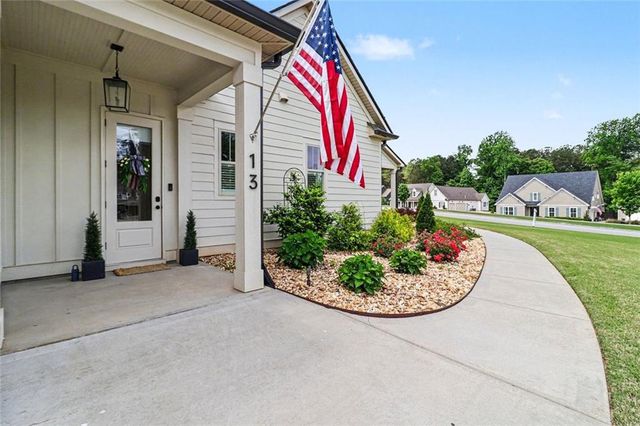 13 Anchor Court, Newnan, GA 30263