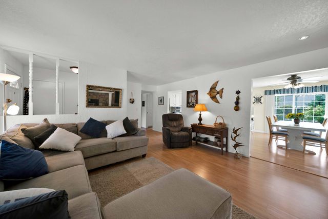 2195 Rancho Road, Redding, CA 96002