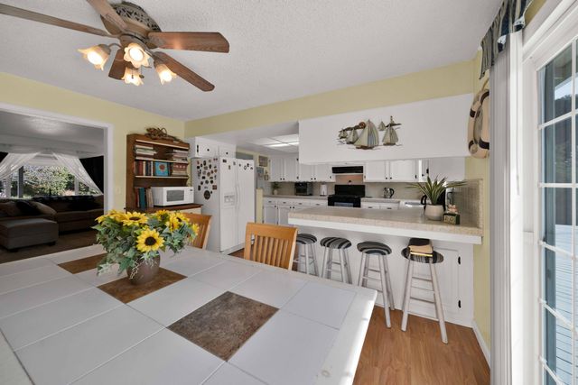 2195 Rancho Road, Redding, CA 96002