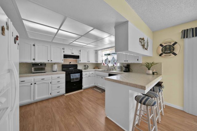 2195 Rancho Road, Redding, CA 96002