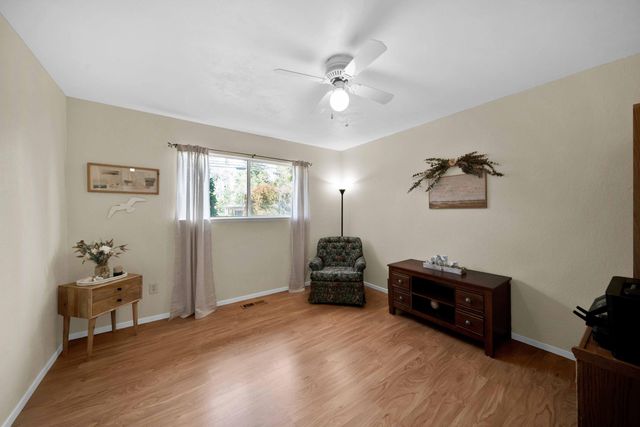 2195 Rancho Road, Redding, CA 96002