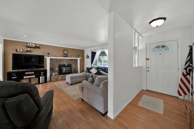 2195 Rancho Road, Redding, CA 96002