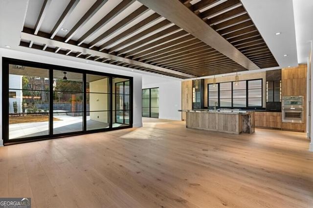 843 Yorkshire Road, Atlanta, GA 30306