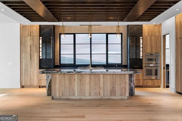 843 Yorkshire Road, Atlanta, GA 30306