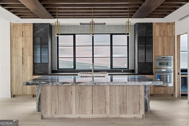 843 Yorkshire Road, Atlanta, GA 30306