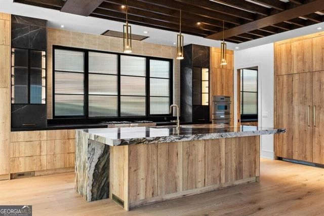 843 Yorkshire Road, Atlanta, GA 30306