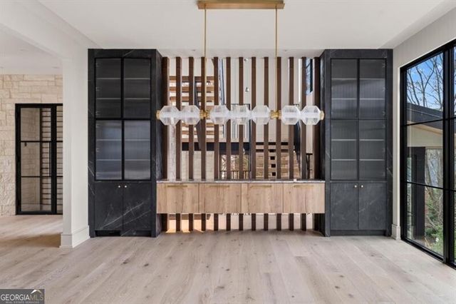 843 Yorkshire Road, Atlanta, GA 30306