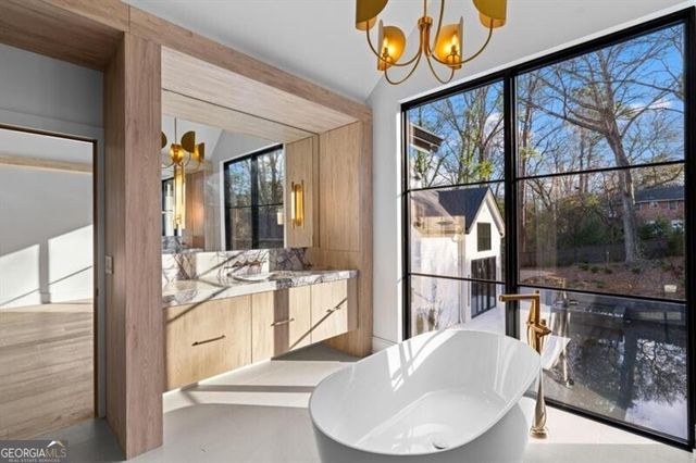 843 Yorkshire Road, Atlanta, GA 30306