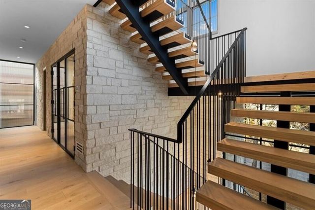 843 Yorkshire Road, Atlanta, GA 30306