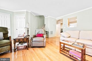 12 LOPEZ DR, Martinsburg, WV 25405