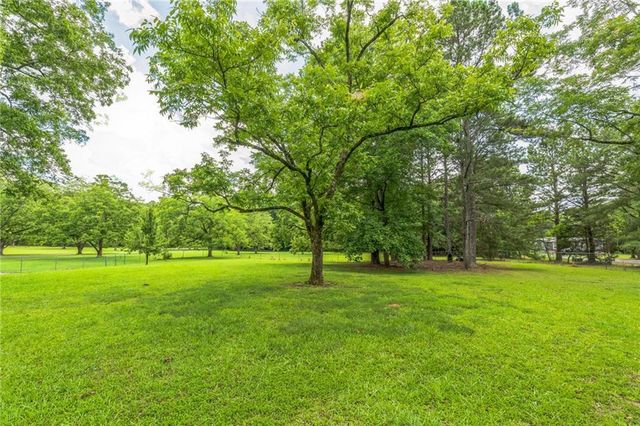 113 Heatherwood Lane, Barnesville, GA 30204