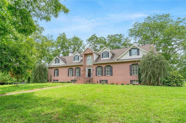 113 Heatherwood Lane, Barnesville, GA 30204