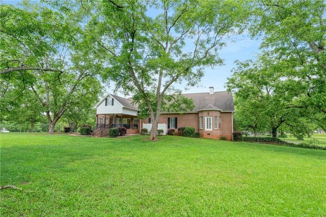 113 Heatherwood Lane, Barnesville, GA 30204