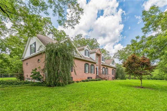 113 Heatherwood Lane, Barnesville, GA 30204