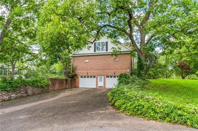 113 Heatherwood Lane, Barnesville, GA 30204