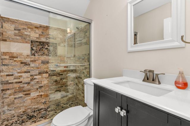 5486 NW 44th Way, Coconut Creek, FL 33073