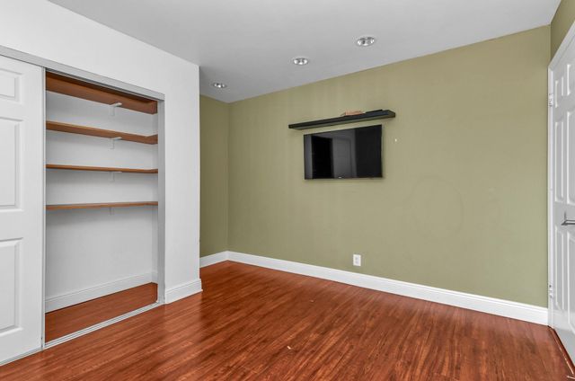 5486 NW 44th Way, Coconut Creek, FL 33073