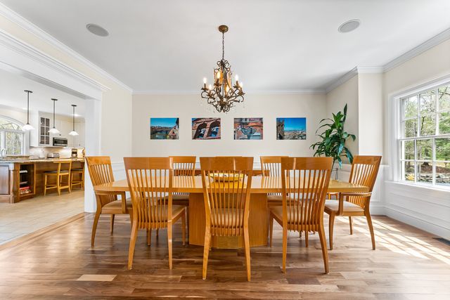 38 Wilsondale St, Dover, MA 02030