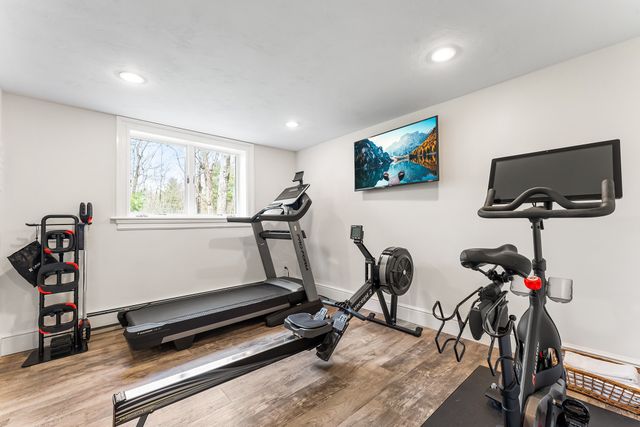 38 Wilsondale St, Dover, MA 02030