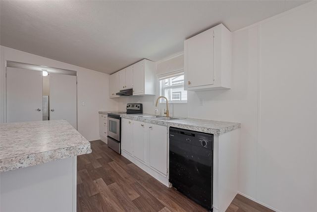 439 Road 5107, Cleveland, TX 77327