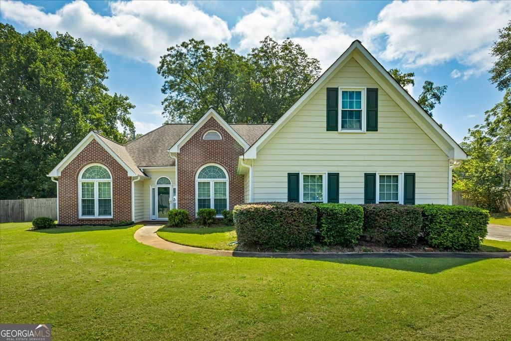 57 Thomas Overby Drive, Sharpsburg, GA 30277
