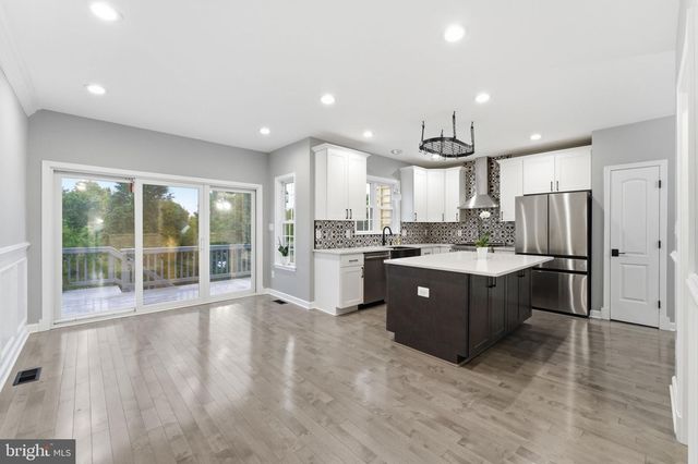 6010 WESCOTT HILLS WAY, Alexandria, VA 22315