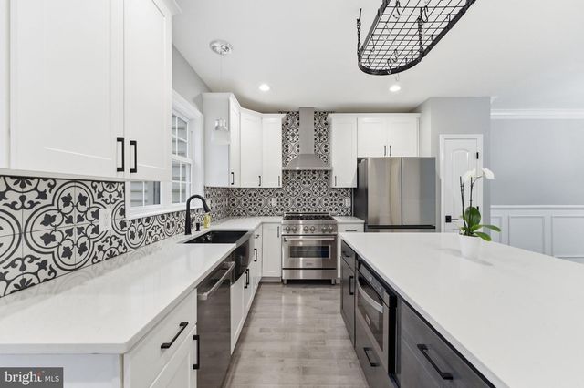6010 WESCOTT HILLS WAY, Alexandria, VA 22315