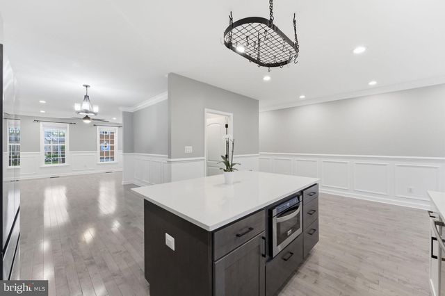 6010 WESCOTT HILLS WAY, Alexandria, VA 22315