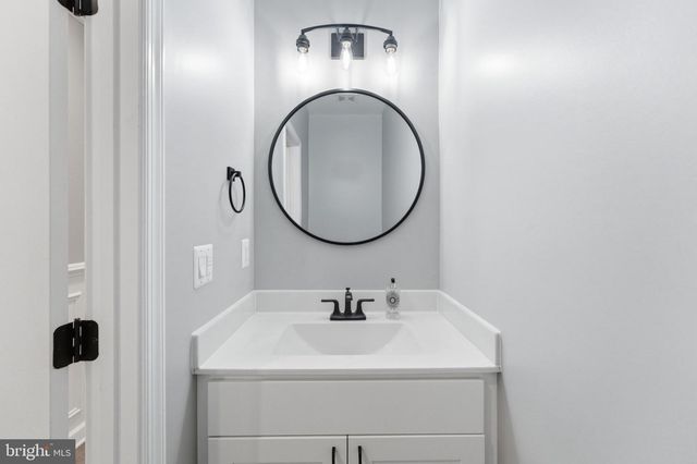 6010 WESCOTT HILLS WAY, Alexandria, VA 22315