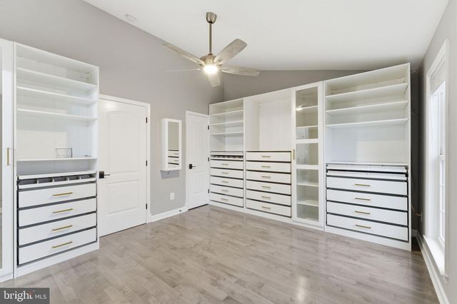 6010 WESCOTT HILLS WAY, Alexandria, VA 22315
