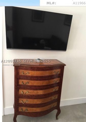119 Menores Ave 8A, Coral Gables, FL 33134