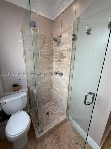 119 Menores Ave 8A, Coral Gables, FL 33134