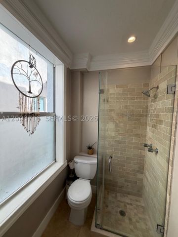 119 Menores Ave 8A, Coral Gables, FL 33134