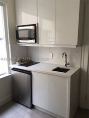 119 Menores Ave 8A, Coral Gables, FL 33134
