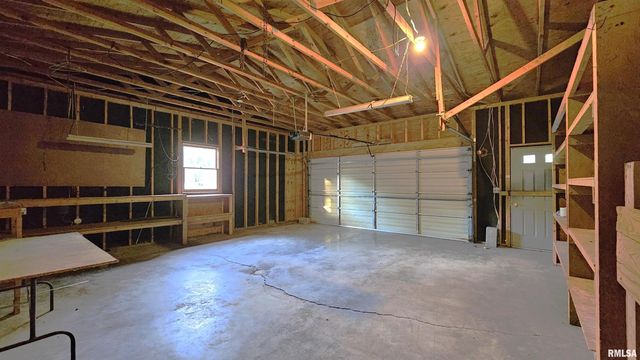 708 N 20TH Street, Herrin, IL 62948