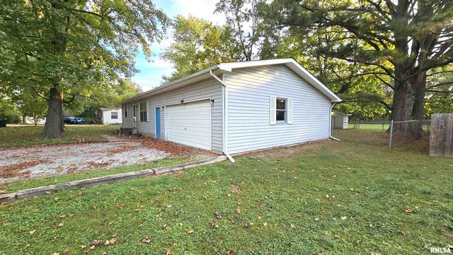 708 N 20TH Street, Herrin, IL 62948