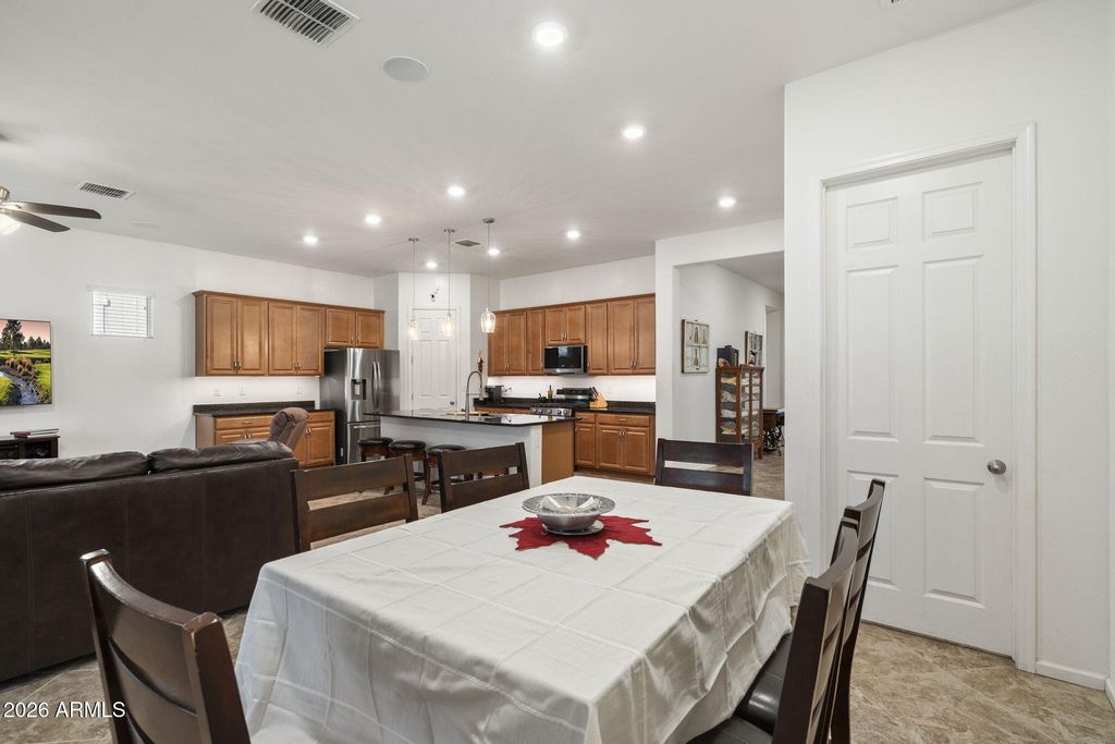 Image 13 of property listing at 24038 N 165TH Lane, Surprise, AZ 85387