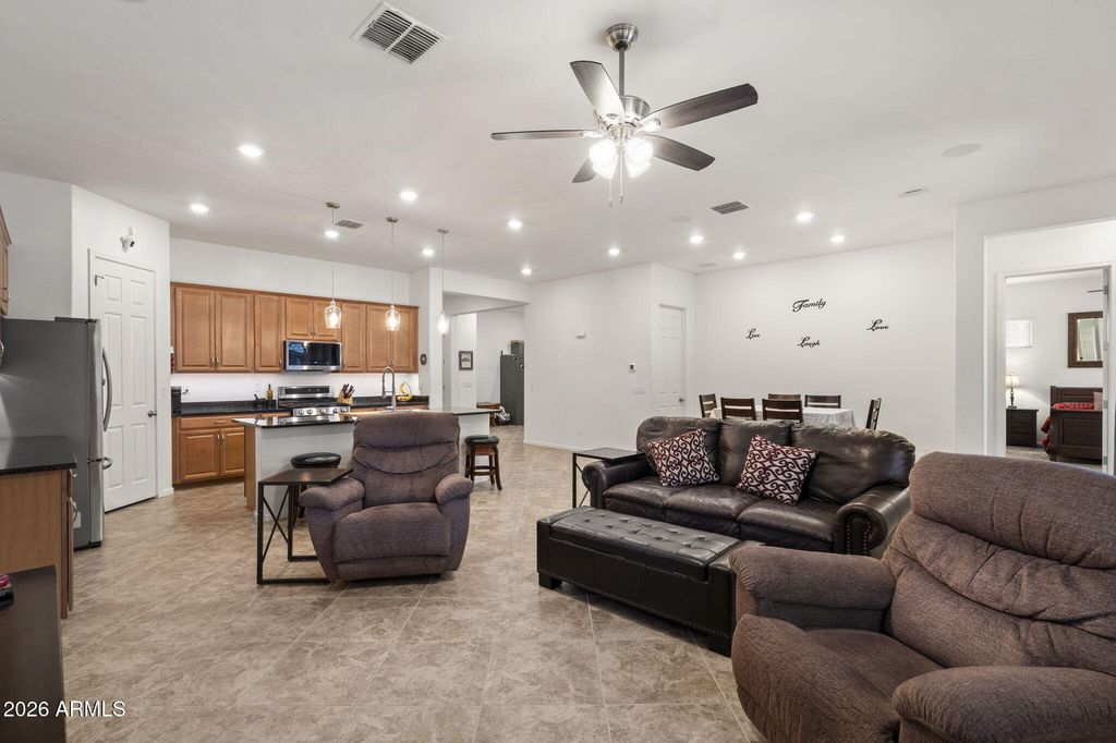 Image 17 of property listing at 24038 N 165TH Lane, Surprise, AZ 85387