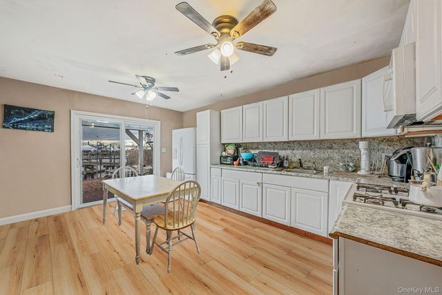 510 Albern Avenue, Oceanside, NY 11572