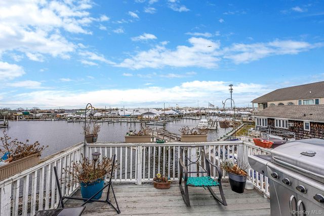 510 Albern Avenue, Oceanside, NY 11572