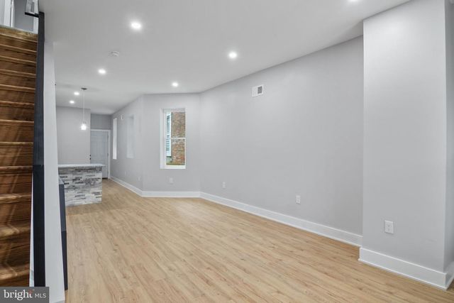 1656 S 54TH ST, Philadelphia, PA 19143