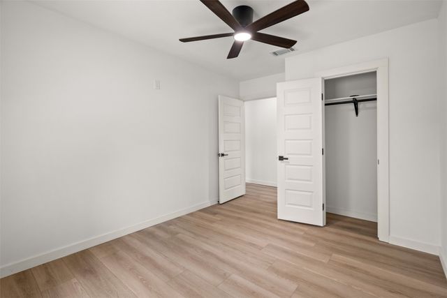 3134 W Jefferson Boulevard, Dallas, TX 75211