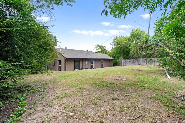 3134 W Jefferson Boulevard, Dallas, TX 75211