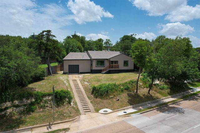 3134 W Jefferson Boulevard, Dallas, TX 75211