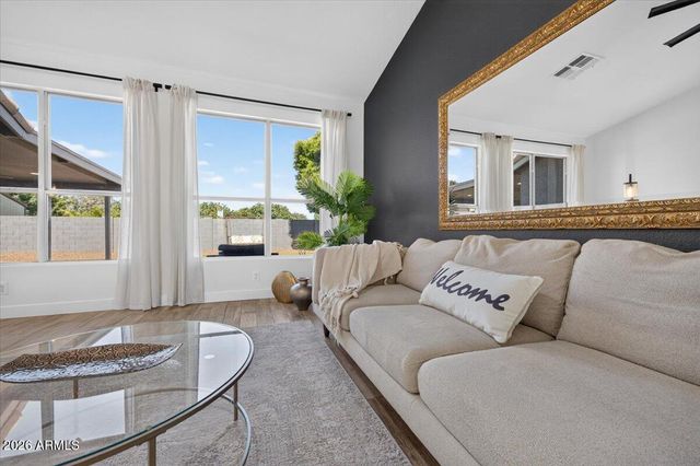 1490 N PHEASANT Drive, Gilbert, AZ 85234