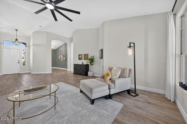 1490 N PHEASANT Drive, Gilbert, AZ 85234