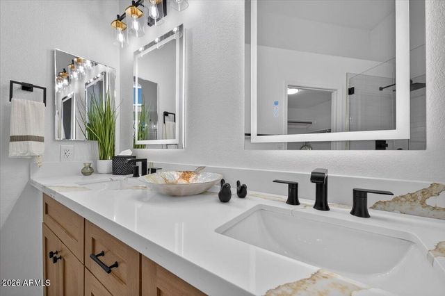 1490 N PHEASANT Drive, Gilbert, AZ 85234
